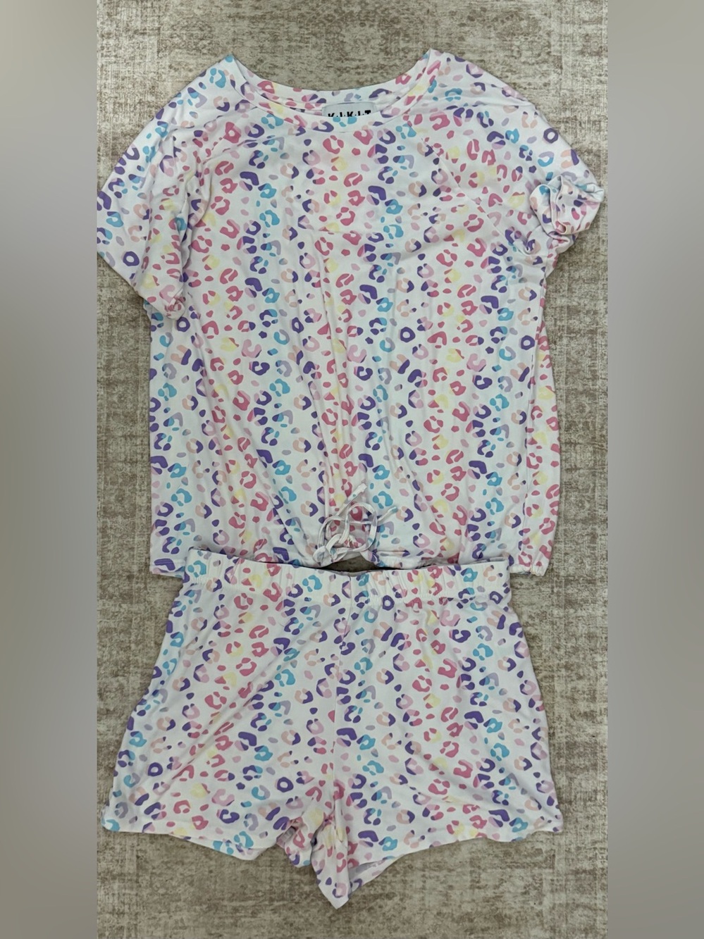 Women’s Pajama Set - Pastel Leopard Print